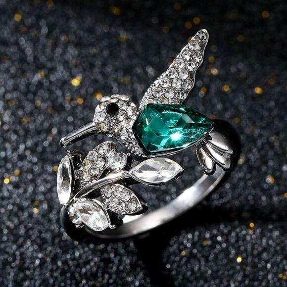 Green Stone Adjustable Hummingbird Rings - Picture 3 of 11